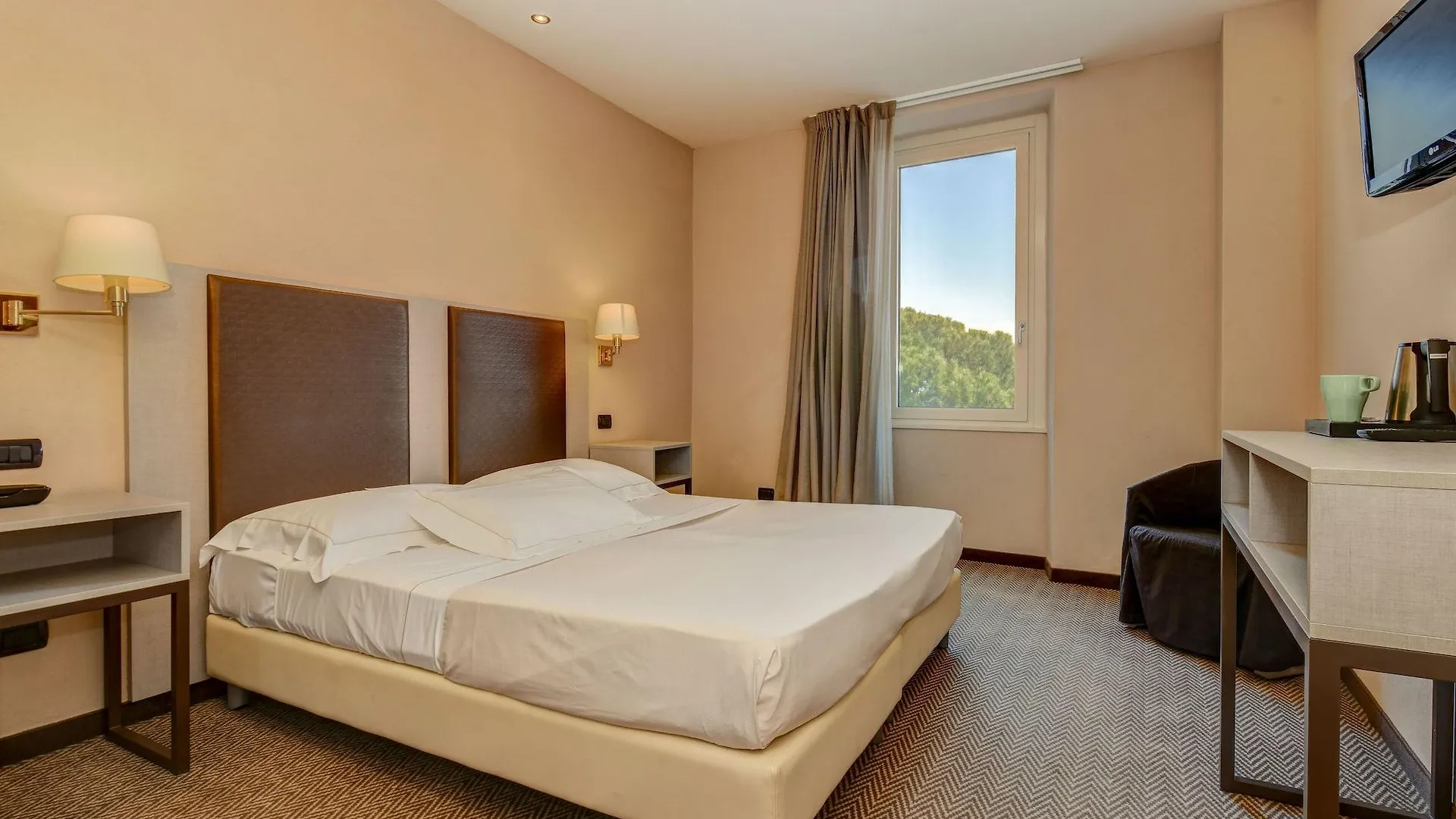 Hotel Tripoli Desenzano del Garda