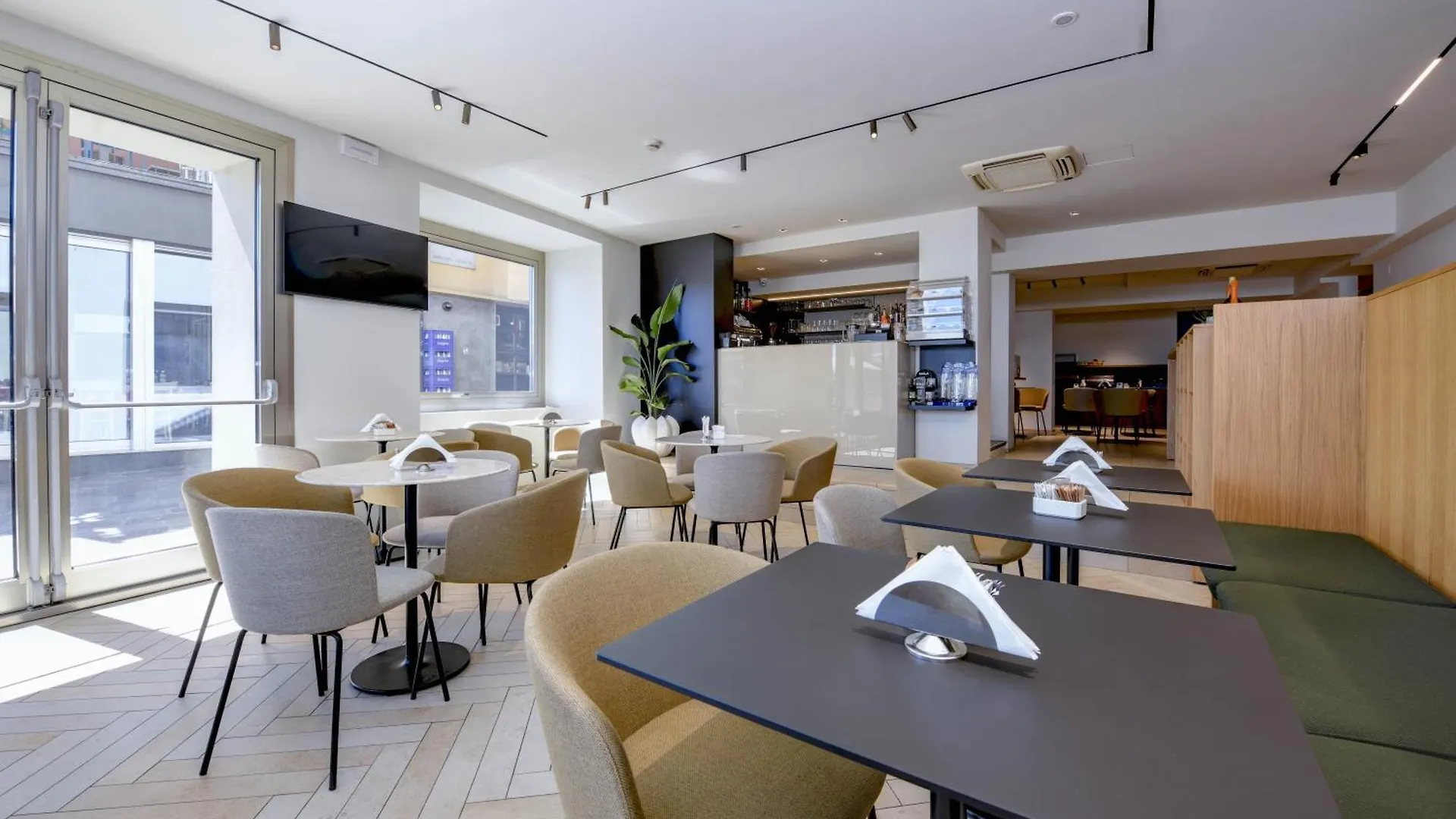 Hotel Tripoli Desenzano del Garda