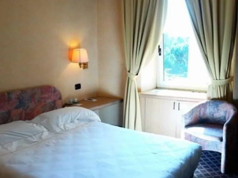 Hotel Tripoli Desenzano del Garda