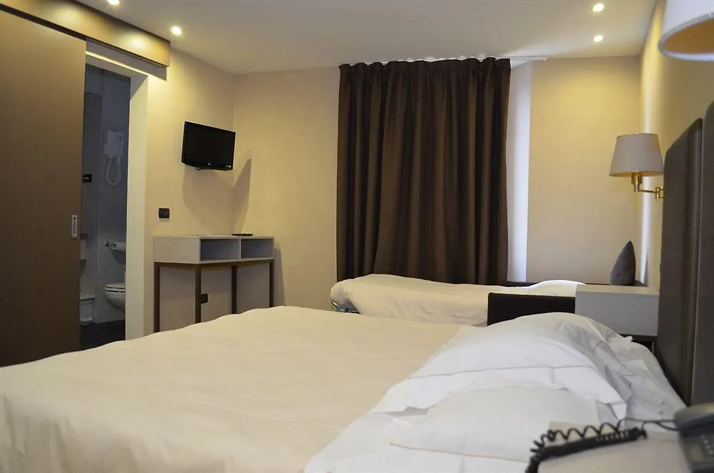 ***  Hotel Tripoli Desenzano del Garda Włochy
